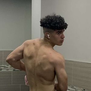 Meet your Posher, Santiago